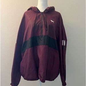 VS PINK maroon half zip hooded wind-breaker Size M/L